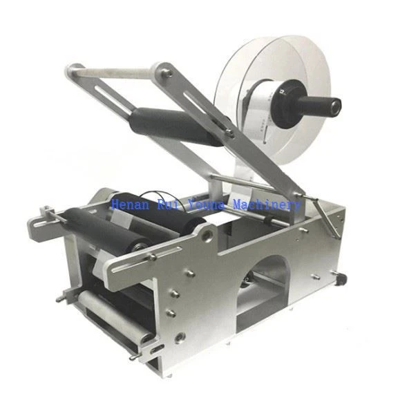 small bottle labeling machine (2)